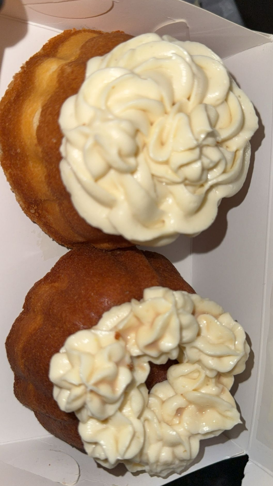 Petits gâteaux individuels à la crème